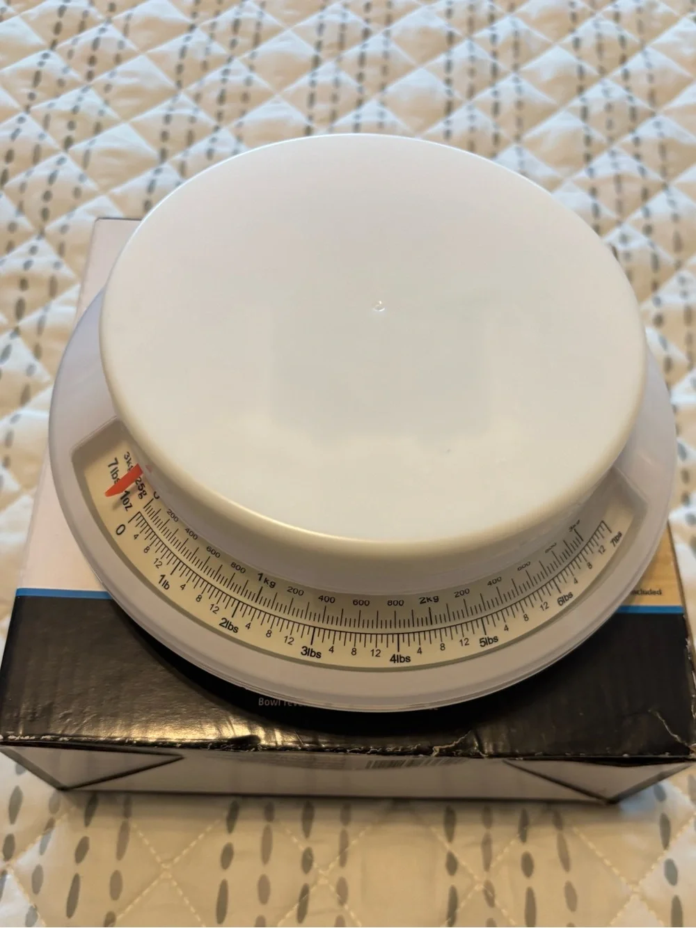 Mainstays White  Kitchen Scale